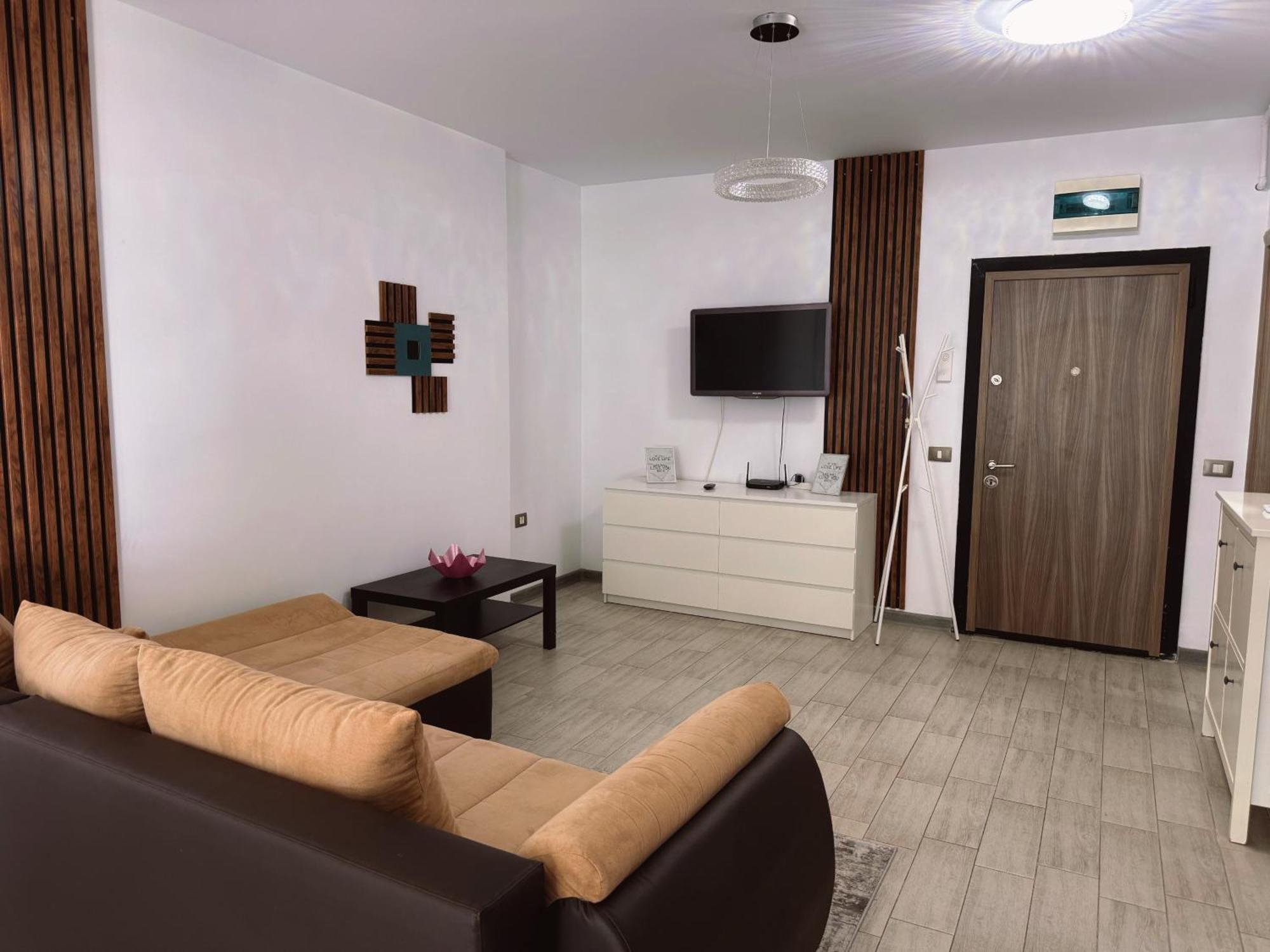 Desiree Beach Apartment Нэводари Экстерьер фото