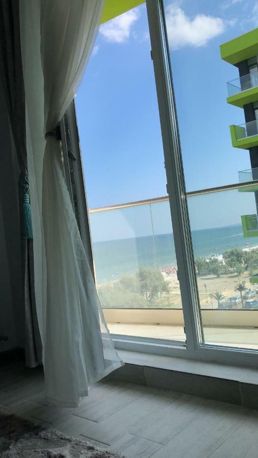 Desiree Beach Apartment Нэводари Экстерьер фото