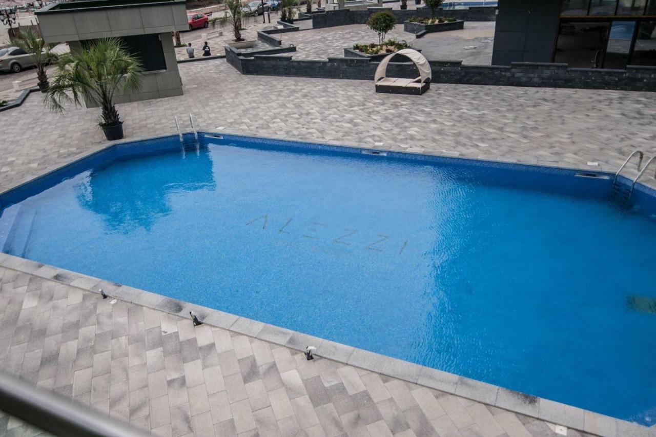 Desiree Beach Apartment Нэводари Экстерьер фото